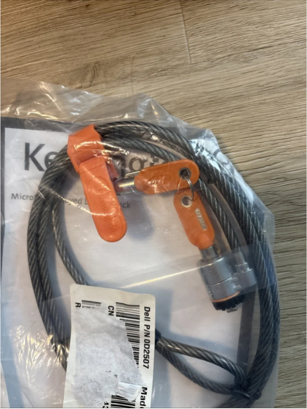 Kensington 0D2507 MicroSaver Keyed Laptop Security Cable Lock With2 Keys (1074